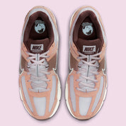 Nike Zoom Vomero 5 Dusted Clay marron blanc crème caramel 