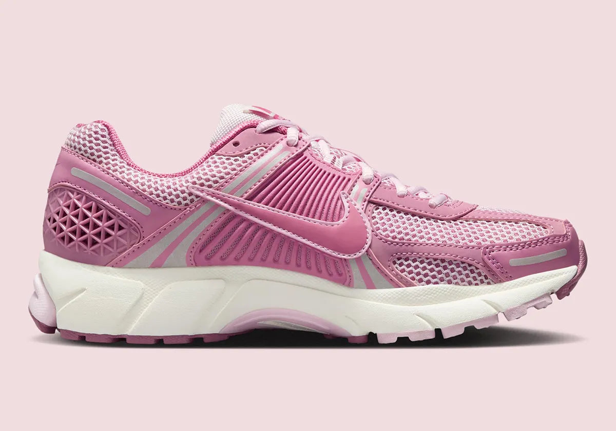 Nike Zoom Vomero 5 Elemental Pink blanc rose gris clair 