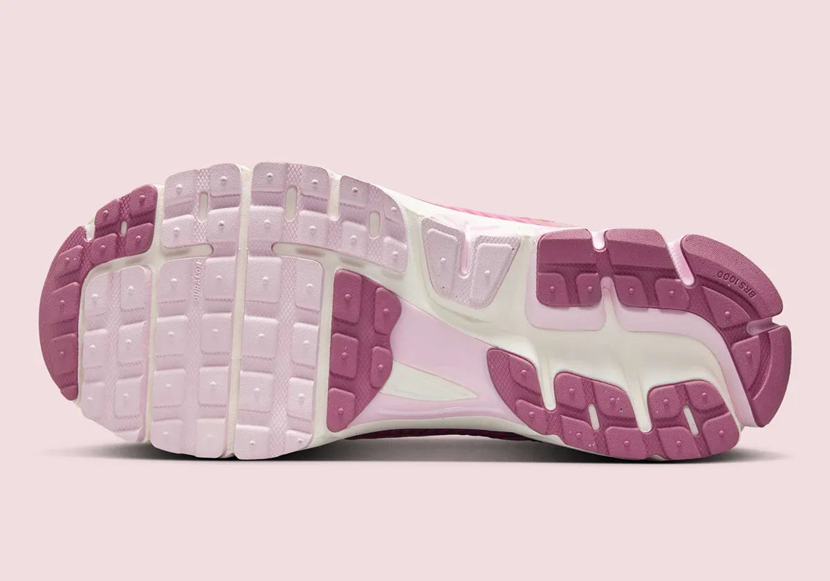 Nike Zoom Vomero 5 Elemental Pink blanc rose gris clair 
