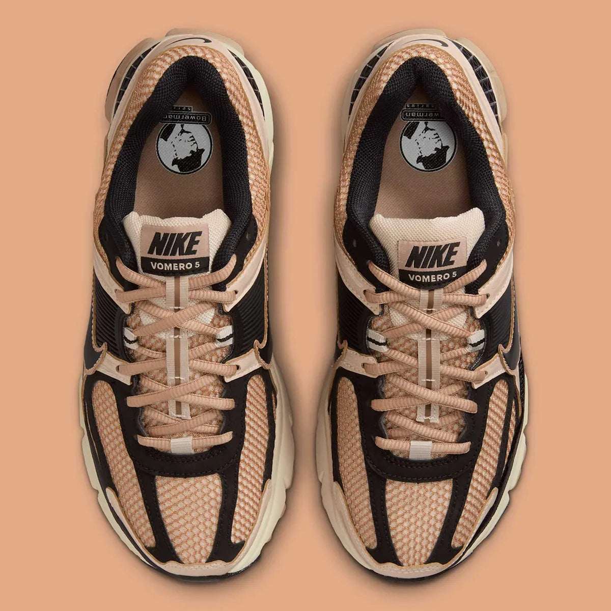  chaussure de running Nike Zoom Vomero 5 Embraces Workwear Aesthetics , semelle légère et confortable , vue de haut