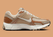 Nike Zoom Vomero 5 Khaki Phantom blanc marron rouge orange 