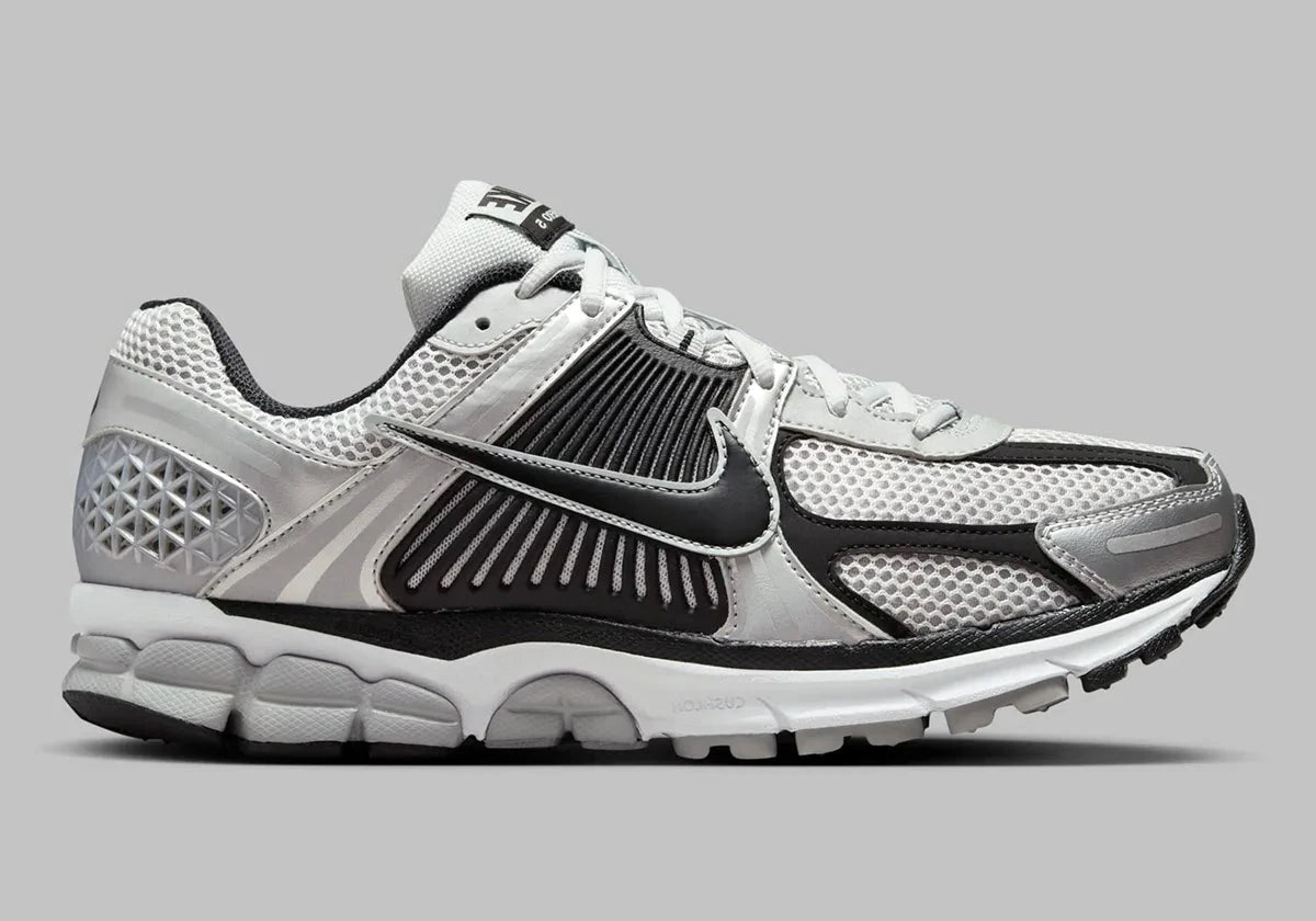 Nike Zoom Vomero 5 Metallic Silver Black noir blanc gris argent