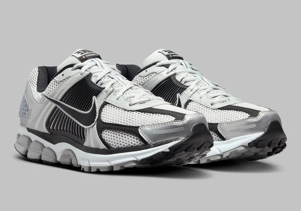 Nike Zoom Vomero 5 Metallic Silver Black noir blanc gris argent
