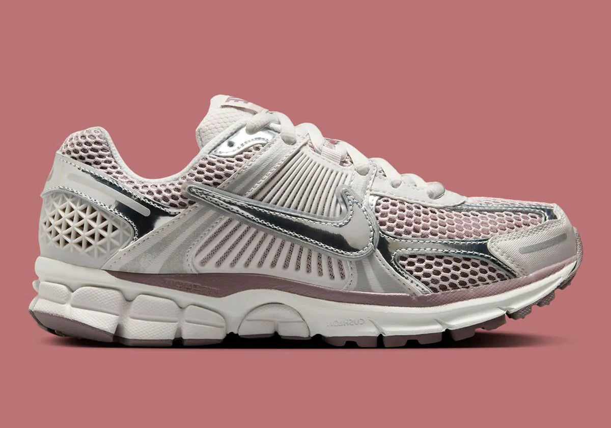 Nike Zoom Vomero 5 Metallic Silver Platinum Violet rose blanc argent beige 