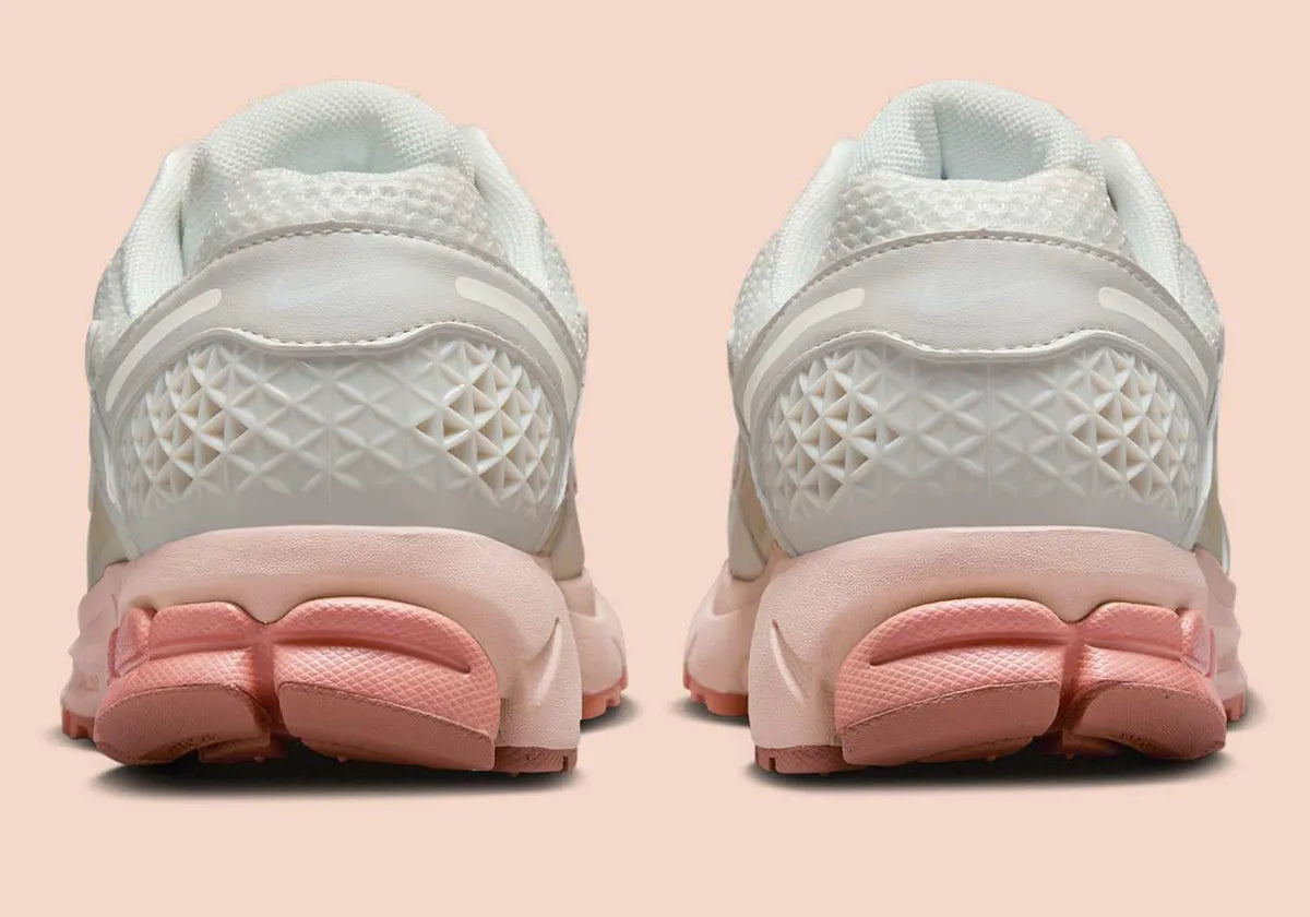 Nike Zoom Vomero 5 Particle Beige Terra Blush blanc crème rose clair 