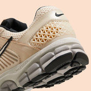 Nike Zoom Vomero 5 Pearl White crème blanc gris jaune noir