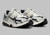 Nike Zoom Vomero 5 Photon Dust Noir blanc gris metallic