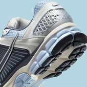 Nike Zoom Vomero 5 Psychic Bleu froid bleu dégradé blanc glacial