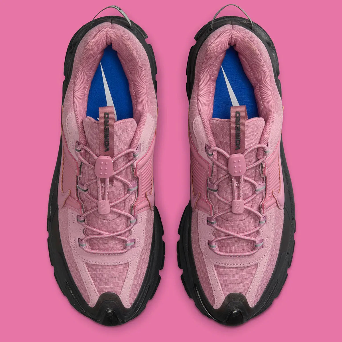 Nike Zoom Vomero 5 Roam Elemental Rose Anthracite rose noir lacet