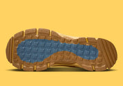 Chaussure de running Nike Zoom Vomero 5 Roam Strikes Lightning , jaune , marron , semelle légère et confortable , vue du dessous