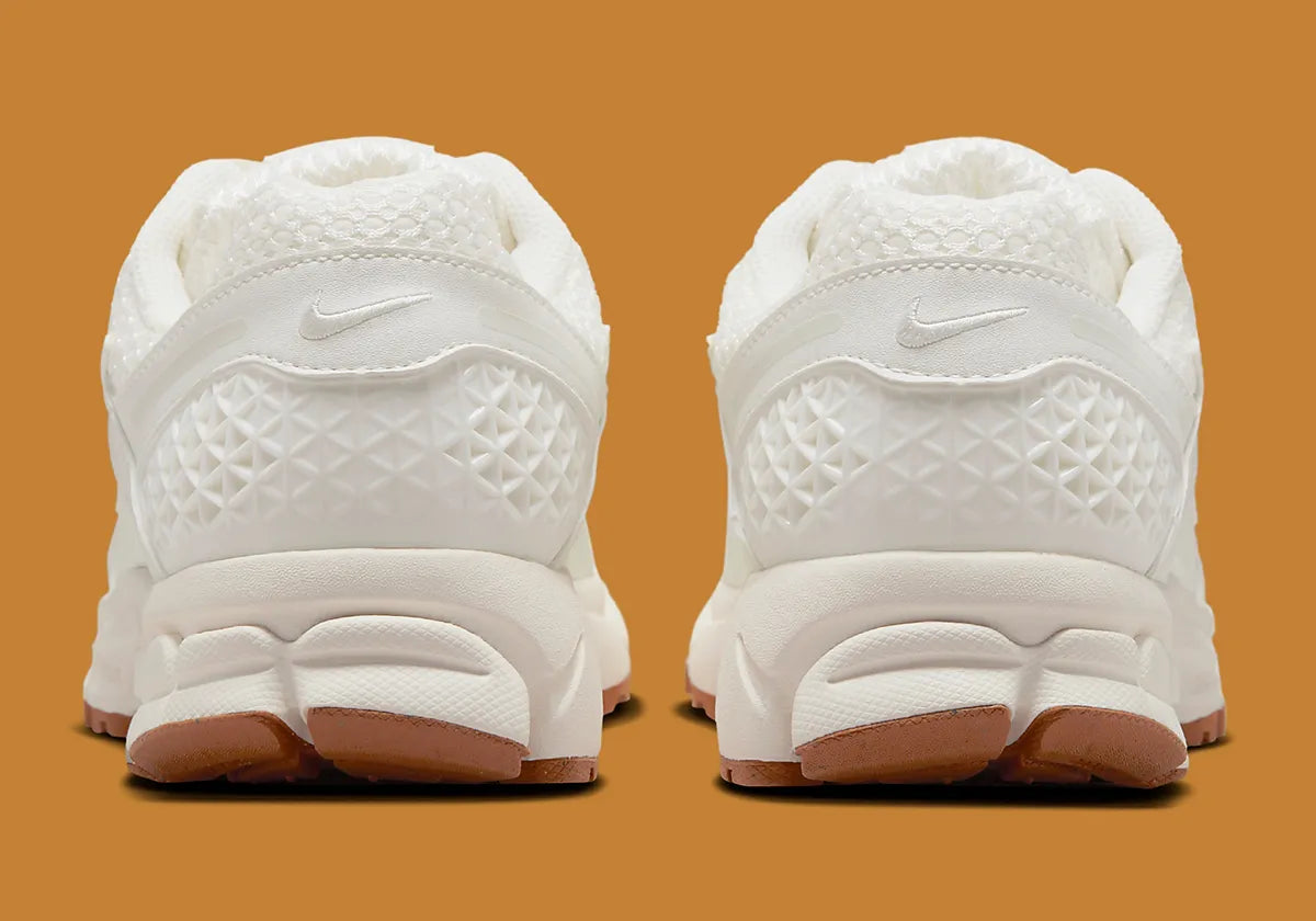 Nike Zoom Vomero 5 Sail Coconut Milk noix de coco blanc marron 