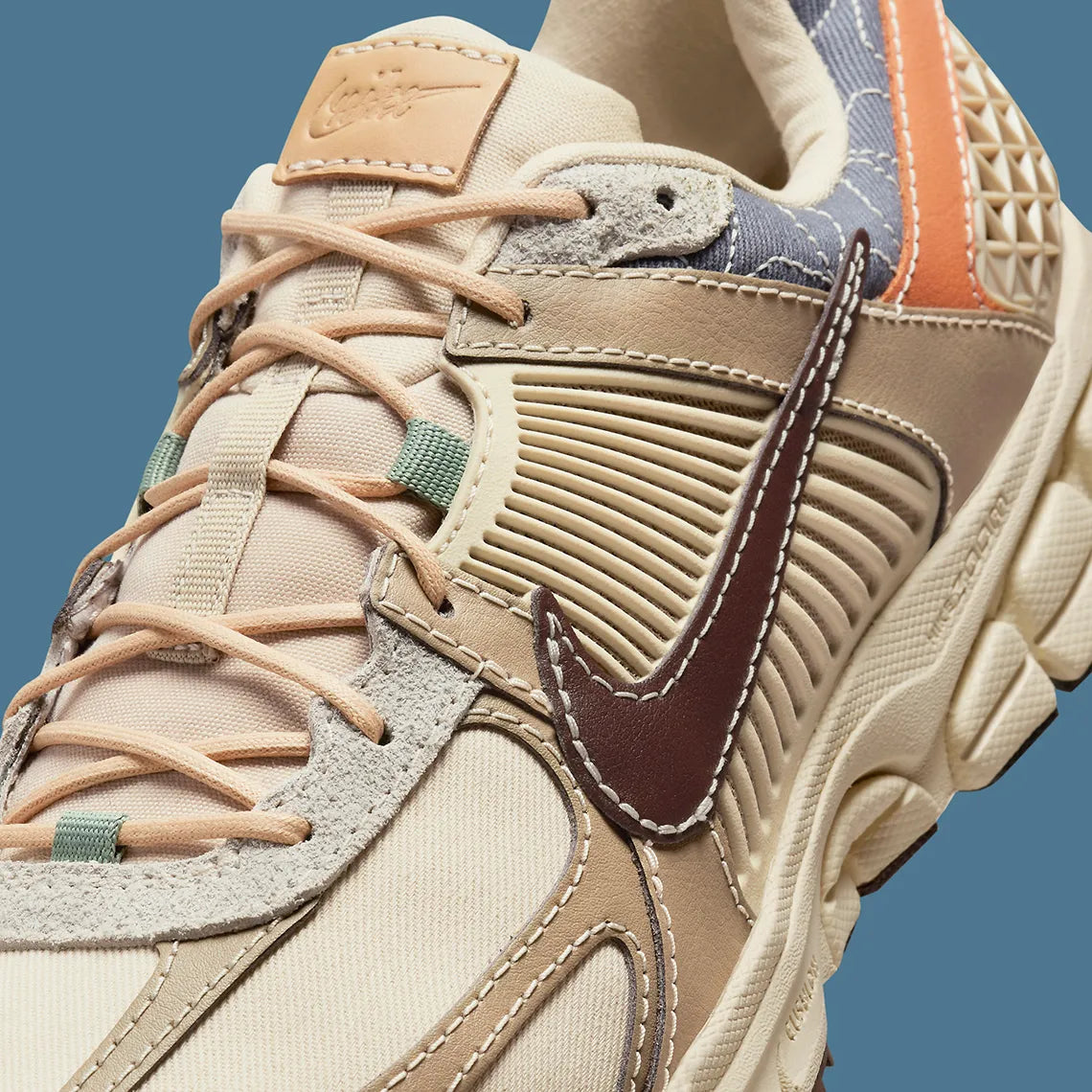 Nike Zoom Vomero 5 Sashiko beige orange bleu blanc