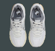 Nike Zoom Vomero 5 Summit White Platinium blanc marron gris crème