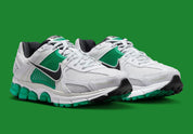 Nike Zoom Vomero 5 White Stadium Green  vert blanc noir 