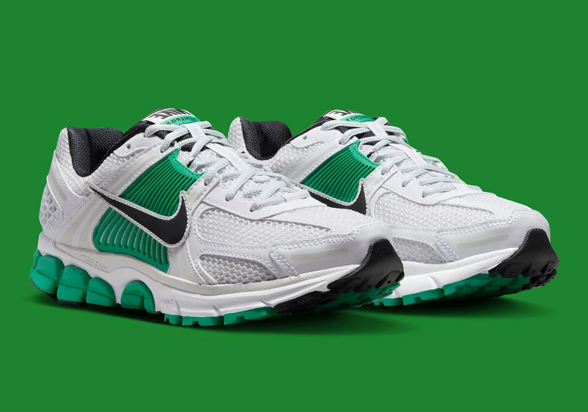 Nike Zoom Vomero 5 White Stadium Green  vert blanc noir 
