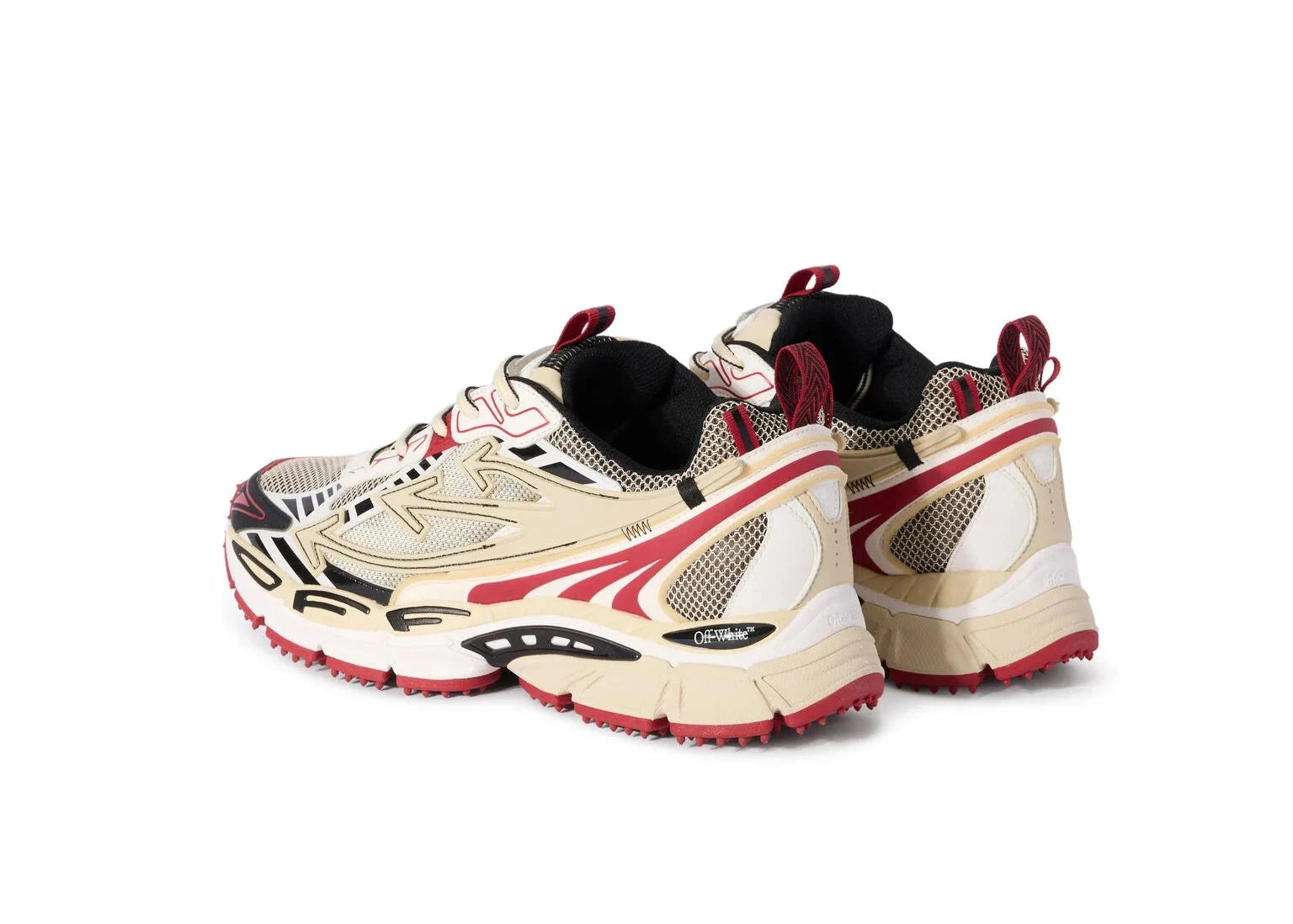 OFF-WHITE Be Right Back Sand Red beiges et rouges en matériaux techniques avec détails graphiques signature et semelle sculpturale (vue de 3/4 arrière)