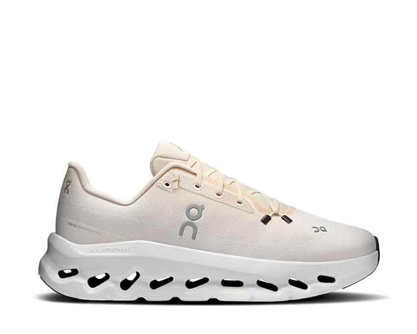 Dew, sneaker lifestyle beige et crème équipée des technologies CloudTec Phase® et Helion™ pour un confort optimal.