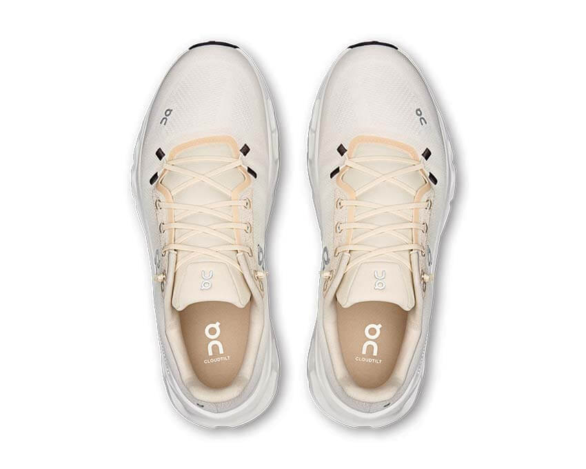 On Running Cloudtilt Sand/Dew, sneaker lifestyle beige et crème équipée des technologies CloudTec Phase® et Helion™ pour un confort optimal.