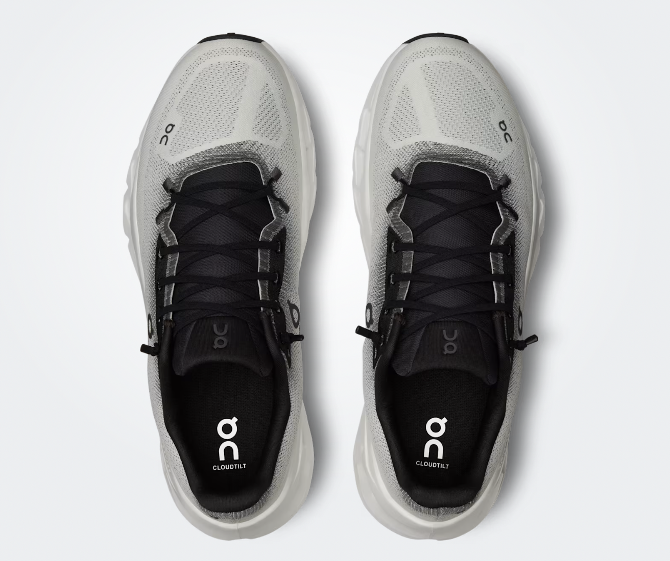 On Running Cloudtilt Black Ivory, sneaker lifestyle noire et ivoire équipée des technologies CloudTec Phase® et Helion™ offrant un amorti performant et un confort optimal.