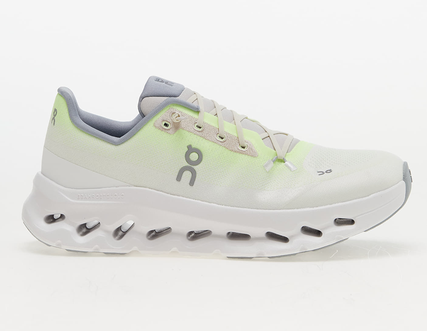 On Running Cloudtilt Lime Ivory, sneaker lifestyle verte et ivoire équipée des technologies CloudTec Phase® et Helion™ offrant un confort optimal.