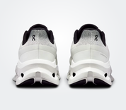 On Running Cloudtilt Midnight Ice, sneaker On Running bleu nuit et gris clair avec technologie CloudTec Phase®, amorti performant et design moderne.