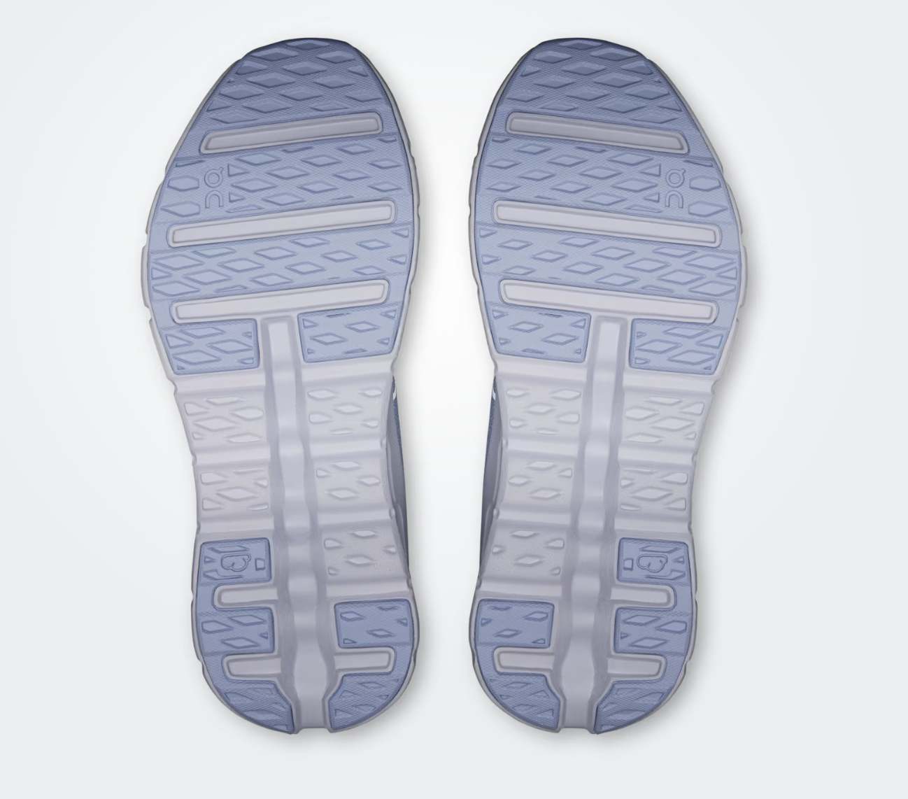 On Running Cloudtilt Moon Zendaya Nimbus, sneaker claire On Running Cloudtilt Moon associée à Zendaya avec technologie CloudTec Phase® et design futuriste.