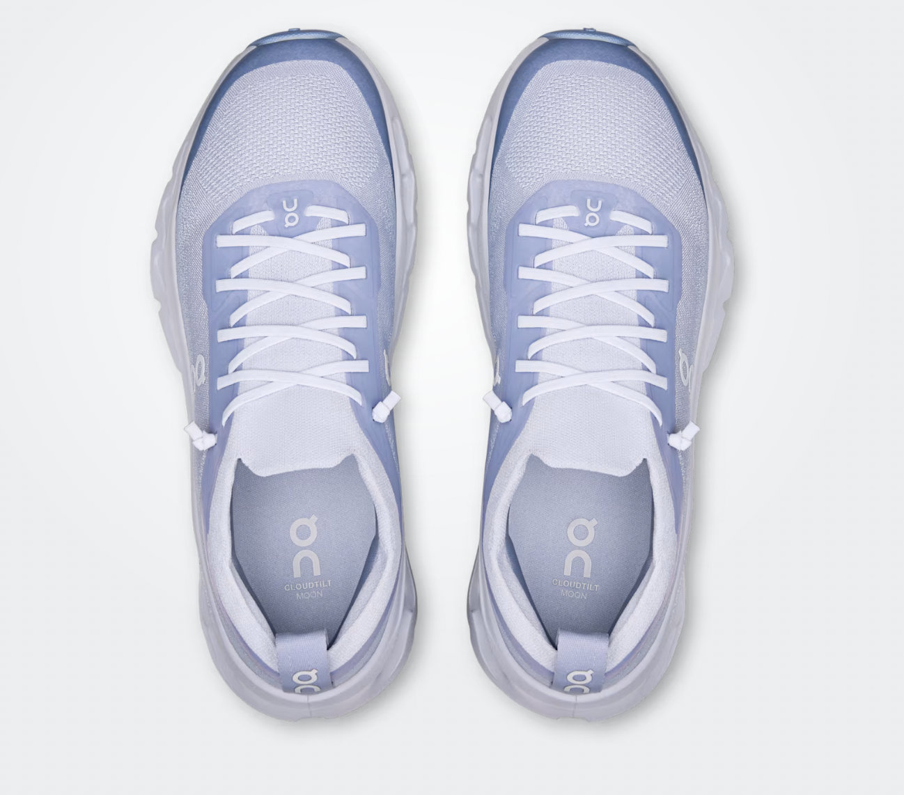 On Running Cloudtilt Moon Zendaya Nimbus, sneaker claire On Running Cloudtilt Moon associée à Zendaya avec technologie CloudTec Phase® et design futuriste.