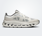 On Running Cloudtilt Remix Alloy Ivory, sneaker lifestyle On Running gris Alloy et ivoire équipée de la technologie CloudTec Phase® et de l'amorti Helion™.