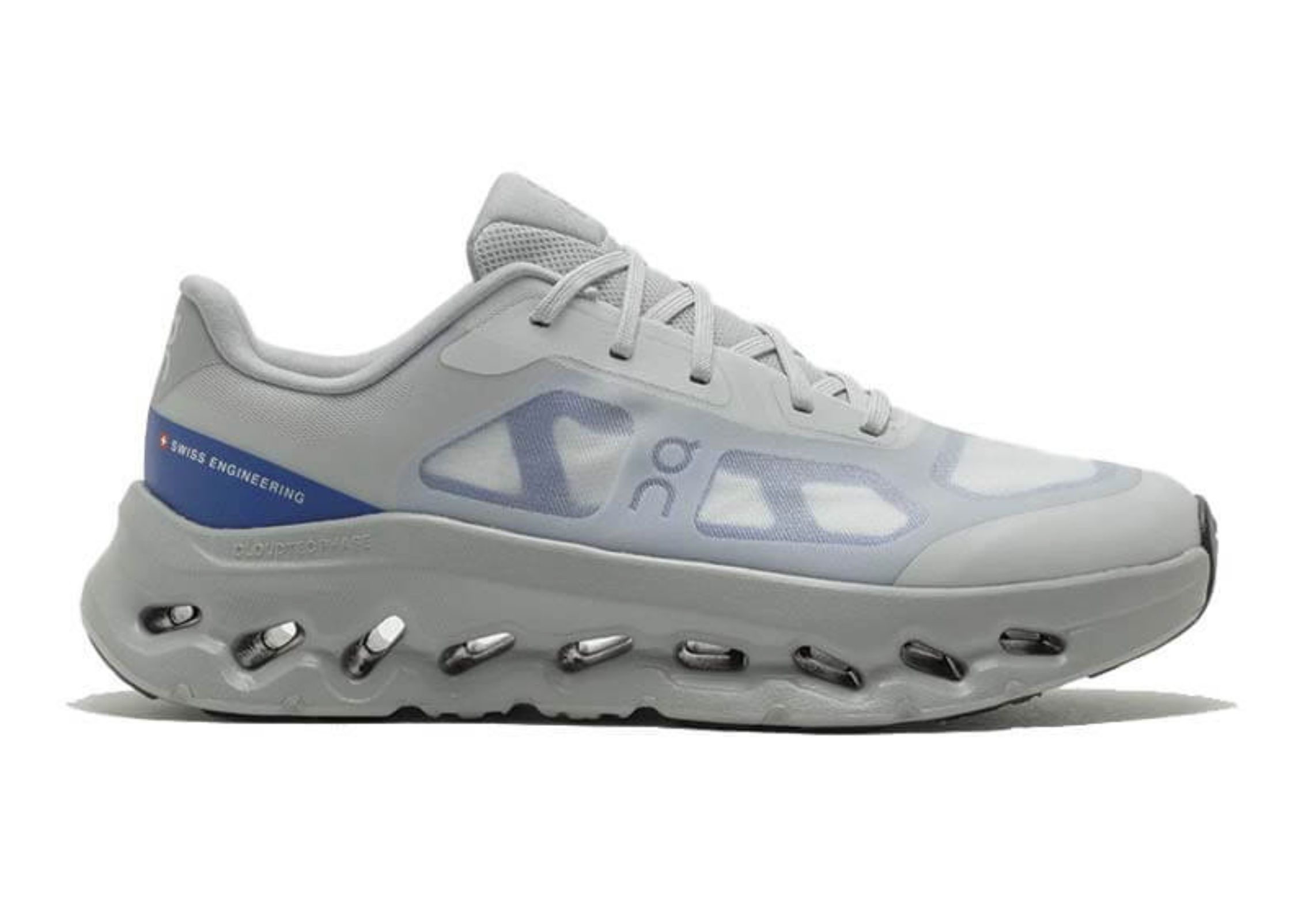 On Running Cloudtilt Remix Glacier Alloy, sneaker lifestyle On Running aux tons Glacier et Alloy avec technologie CloudTec Phase® et design technique moderne.