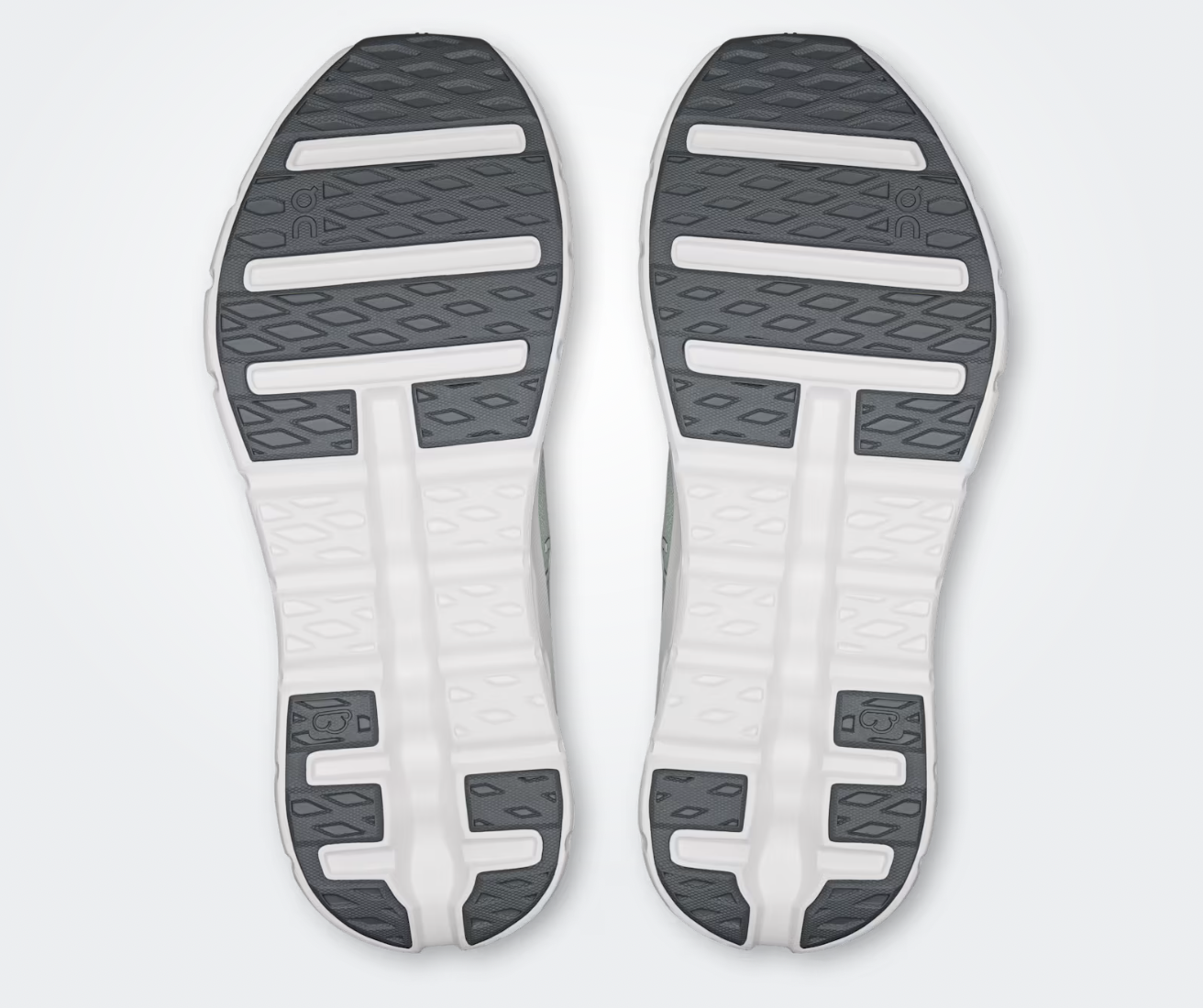 On Running Cloudtilt Tide Mineral, sneaker lifestyle bleue et grise équipée des technologies CloudTec Phase® et Helion™ offrant un amorti performant et un confort optimal.
