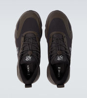 Sneakers On Running Cloudsolo LOEWE Dark Brown Black en matériaux techniques premium avec semelle CloudTec® et finitions luxe contemporaines vue du dessus. 