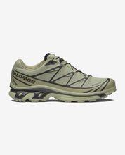 Salomon XT-6 Gore-Tex Tea Peat, chaussure en tons terreux avec membrane Gore-Tex, renforts techniques et semelle Contagrip. (vue de profil)