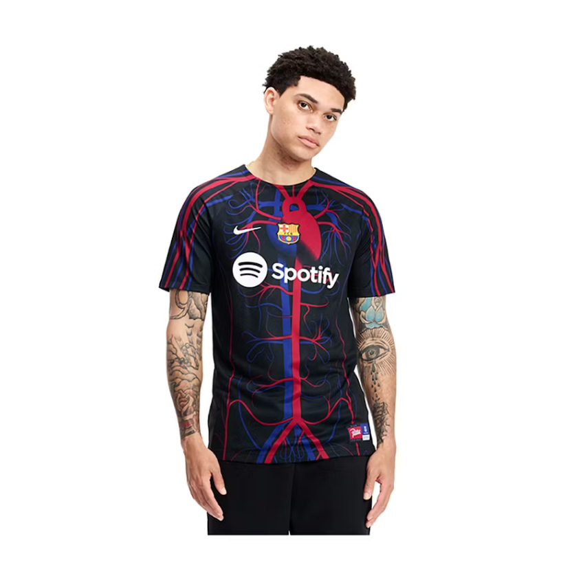 Patta x FC Barcelona Culers del Món Pre-Match Jersey Black/White, maillot d'avant-match noir et blanc issu de la collaboration Patta et Barça.