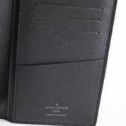 Louis Vuitton x Nigo Brazza Wallet Damier Ebene Giant Brown, portefeuille long Louis Vuitton marron avec motif Damier Ebene Giant signé Nigo.