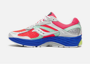 Saucony ProGrid Omni 9 ViZi Red Multi avec tige en mesh rouge respirant, empiècements synthétiques multicolores, amorti ProGrid et semelle extérieure en caoutchouc.