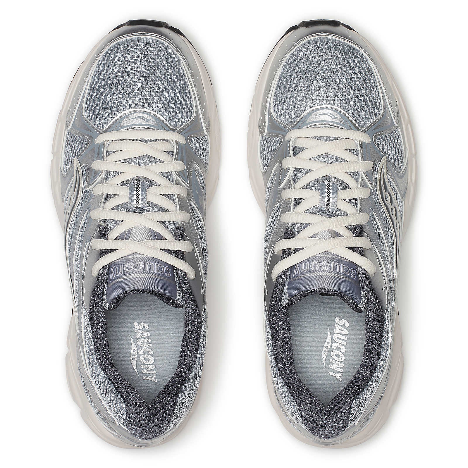 Saucony Grid Ride Millennium argentée avec superpositions chromées et amorti GRID rétro-tech.Vue de haut