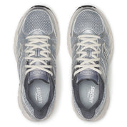 Saucony Grid Ride Millennium argentée avec superpositions chromées et amorti GRID rétro-tech.Vue de haut