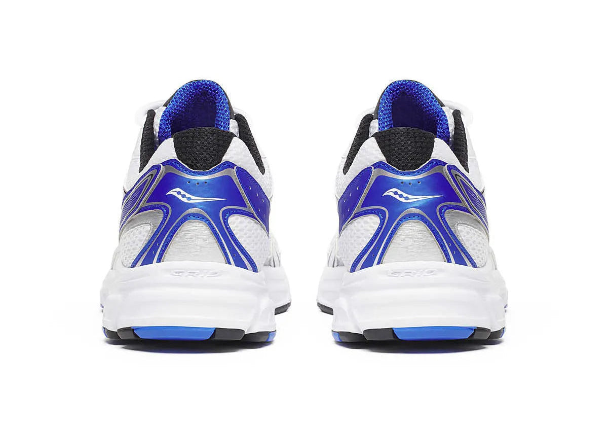 Saucony Ride Millennium blanche avec détails noir et Royal Blue, mesh respirant et amorti GR.Vue arrière 