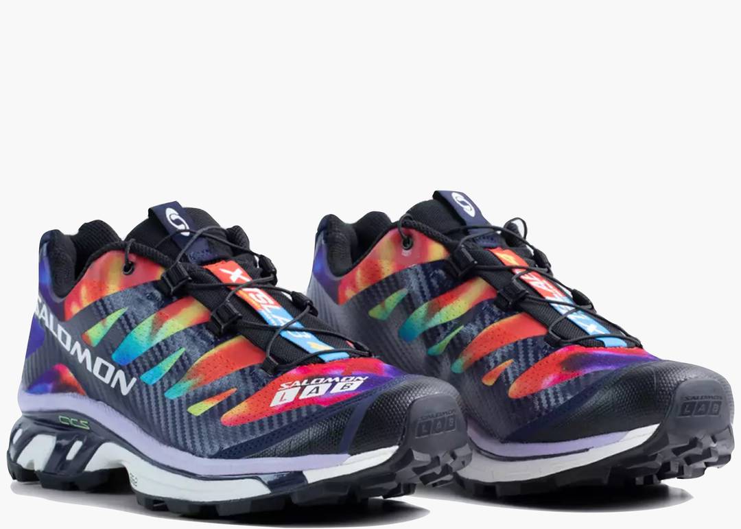 Image de la Salomon XT-4 Advanced Tie-Dye 415746, sneaker multicolore Evening Blue/Nimbus Cloud/Lavender, tige mesh avec overlays TPU tie-dye, semelle Contagrip®, laçage Quicklace™.