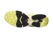 Image de la Salomon XT-4 OG Sunny Lime, sneaker vert citron et gris clair, tige en mesh technique, renforts TPU, semelle Contagrip, laçage Quicklace.