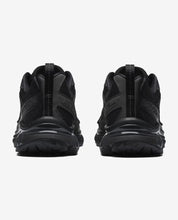 Salomon XT-6 Expanse Black / Ebony / Magnet – sneaker noire technique hybride trail et streetwear, vue de derrière