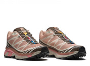 Chaussure de trail Salomon XT-6 Acajou Rose Terre Marron semelle légère et confortable , vue de 3/4