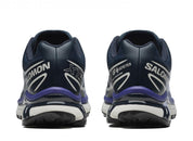  Chaussure de trail Salomon XT-6 Gore-Tex , Navy , blanc , violet ,semelle légère et confortable , vue de derrière