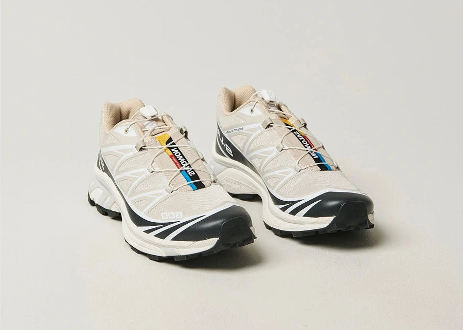 Sneakers Salomon XT-6 Rainy Day Black et White en mesh technique avec Agile Chassis System et semelle Contagrip premium.
