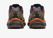 Sneaker Salomon XT-6 Skyline Moonscape en mesh gris et bleu avec système Quicklace, amorti EnergyCell et semelle Contagrip adaptée aux terrains variés.