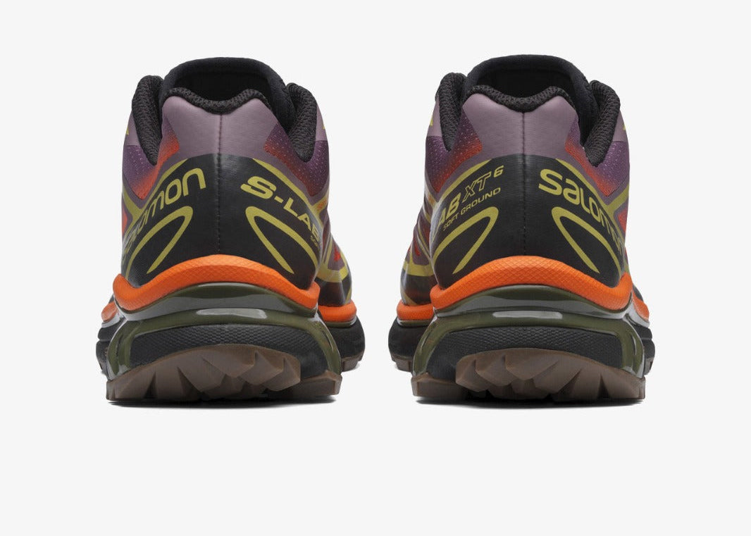 Sneaker Salomon XT-6 Skyline Moonscape en mesh gris et bleu avec système Quicklace, amorti EnergyCell et semelle Contagrip adaptée aux terrains variés.