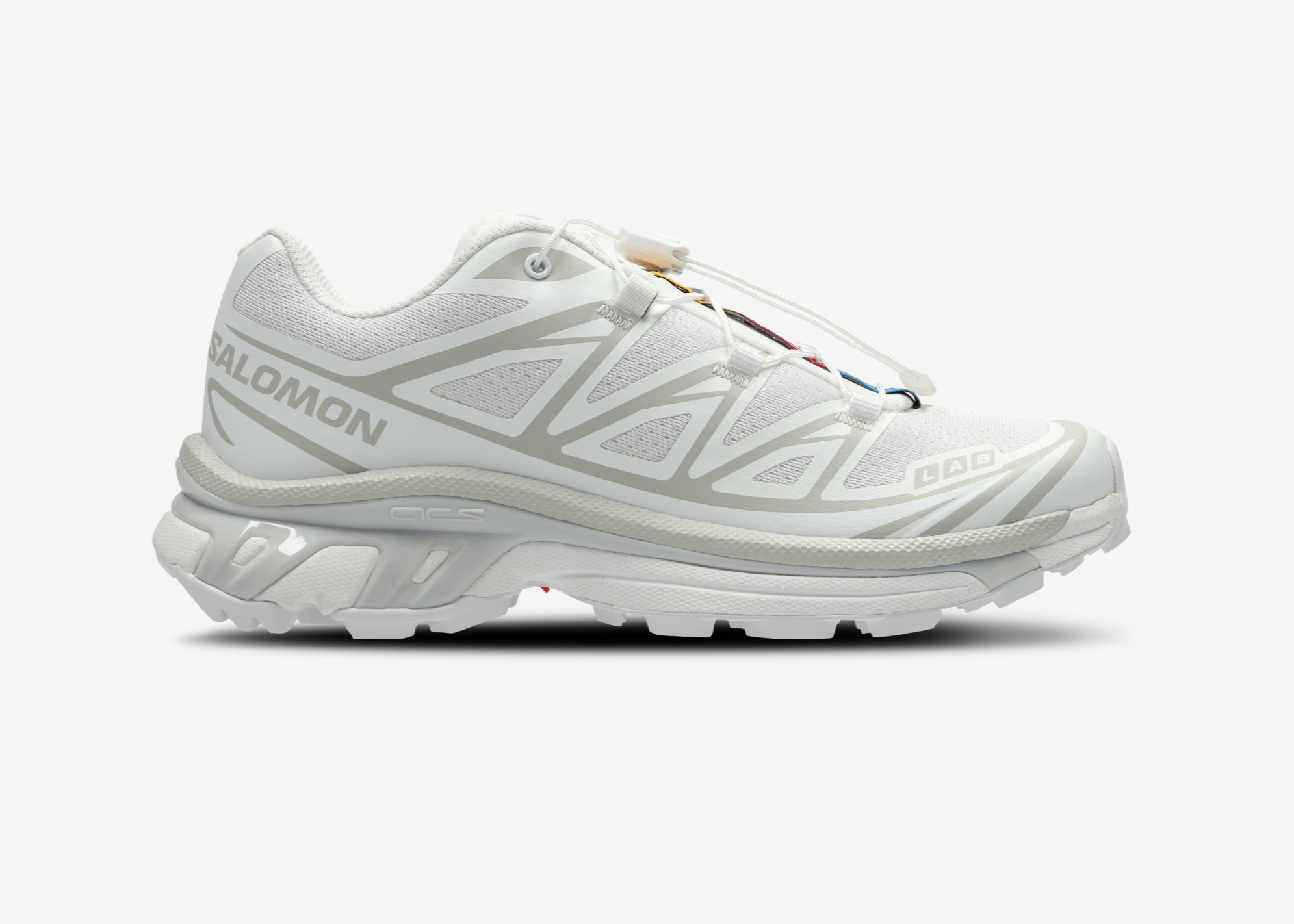 Chaussure de trail Salomon XT-6 white lunar rock , semelle légère et confortable , vu de profil