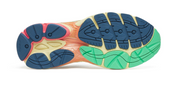 Saucony ProGrid Omni 9 Floral Beige Blue, sneaker Saucony beige et bleue aux détails floraux, avec design running rétro et empeigne multicouche vue de dessous. 