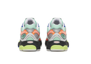 Saucony ProGrid Omni 9 Mint Multi avec tige en mesh menthe respirant, empiècements synthétiques multicolores, amorti ProGrid et semelle extérieure en caoutchouc.