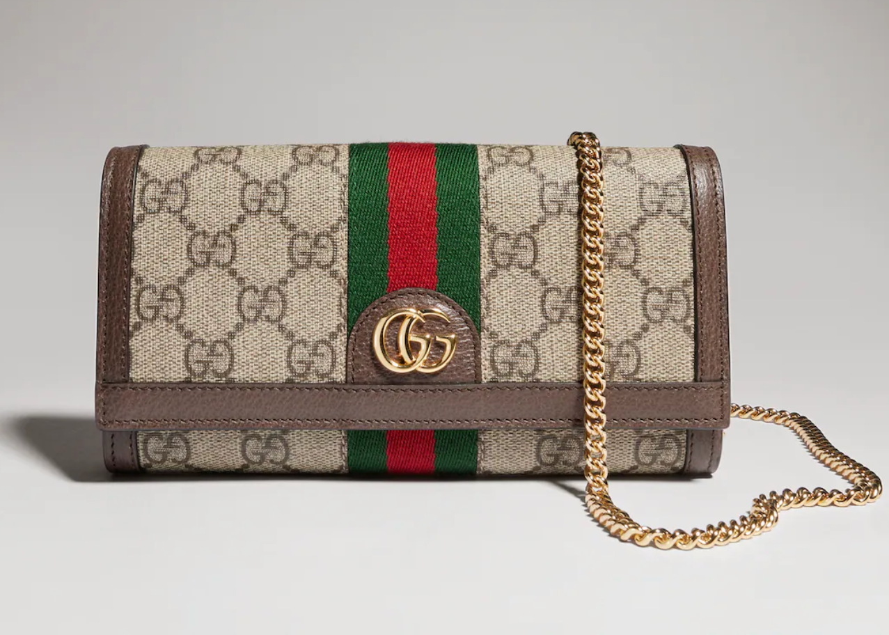 Gucci Ophidia Chain Long Wallet Beige en toile GG Supreme beige et marron foncé avec Double G doré et chaîne amovible.